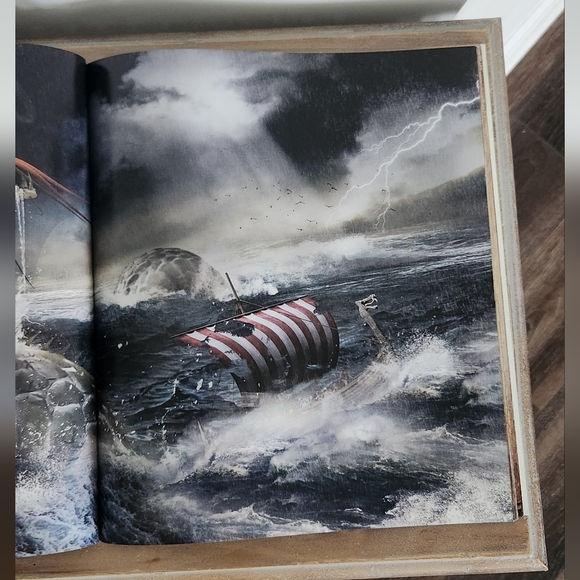 ๐ The Fantastical World of Beasts Book โ Mythical Creatures, Very Good - Picture 8 of 15